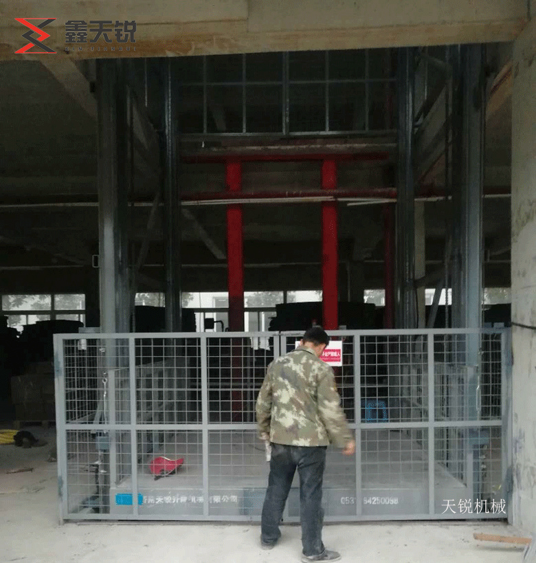 嘉峪关10吨液压货梯交付使用